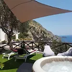 Seaside Villa *
