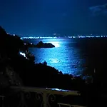 Seaside Villa *