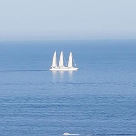 فيلة Seaside