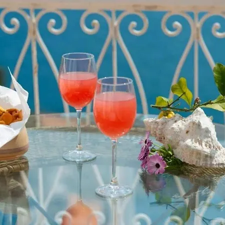 Seaside Villa *